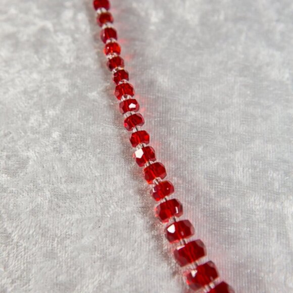Vintage ART DECO Ruby Red Translucent Lucite Bead Necklace - Picture 3 of 6
